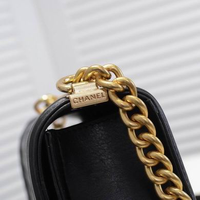 67086-5   25X15X8cm WO   (2)